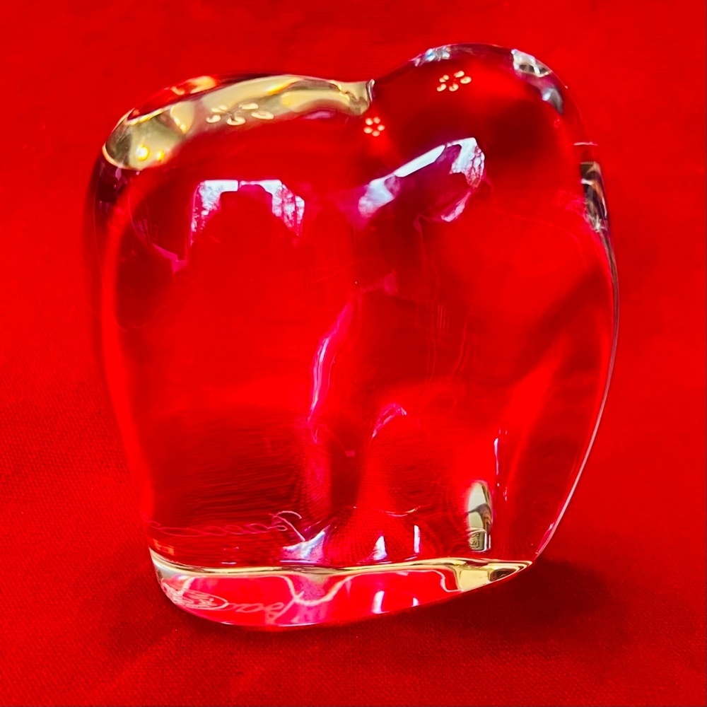 Baccarat - Clear Glass Elephant Sculpture - Home Art Accent - Picture 5 of 9